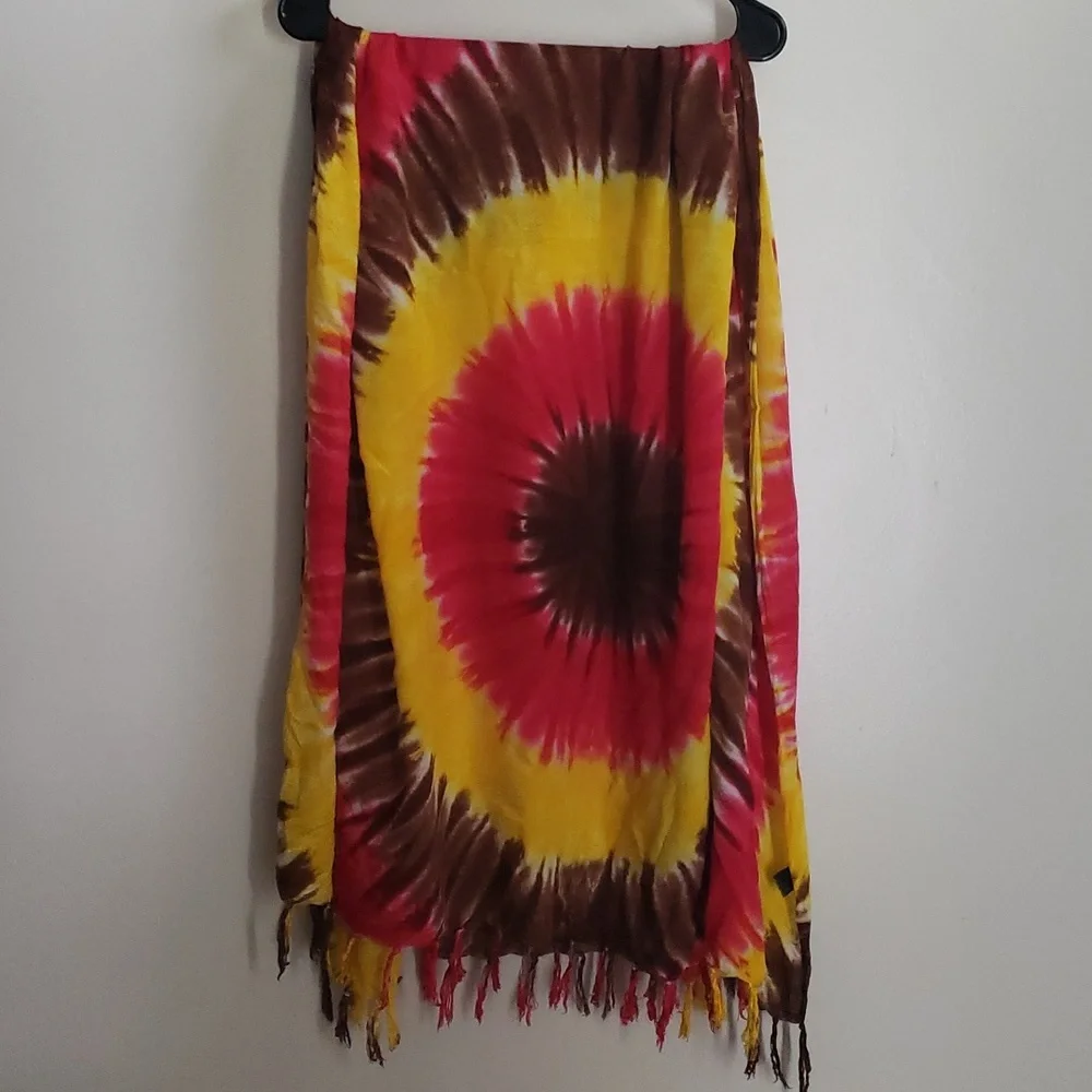 Womens Tie-Dye Scarf - Picture 4 of 4